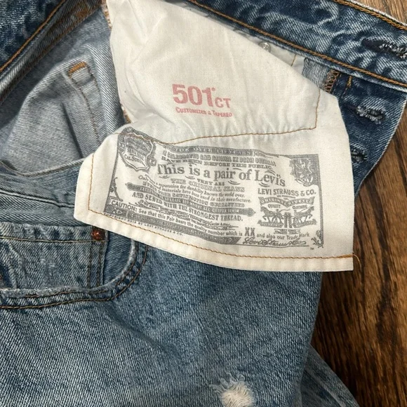 Levi’s ct, great distressed jeans - Picture 3 of 5